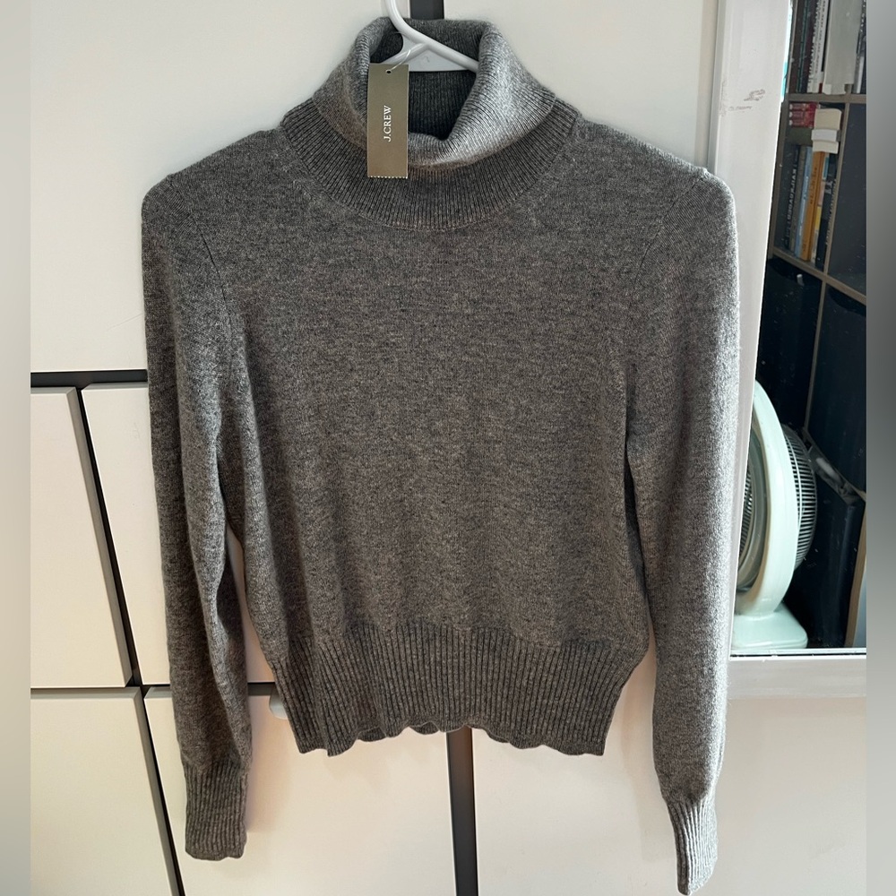 NWT JCrew Shrunken Cashmere Turtleneck Sweater